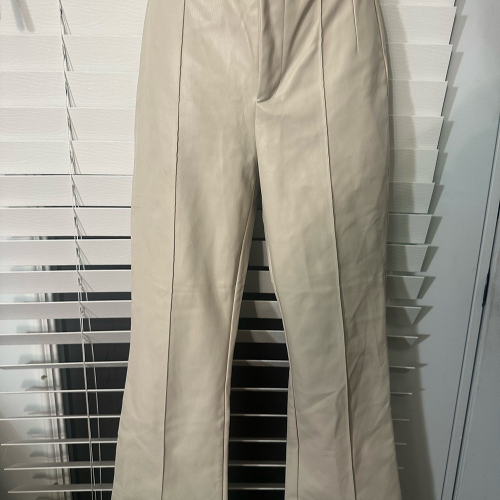 Zara Women’s Beige Dress Pants